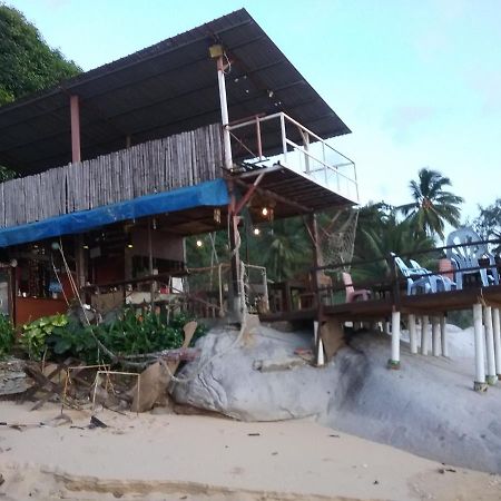 Bungkil Place Hotel Ilha Tioman Exterior foto