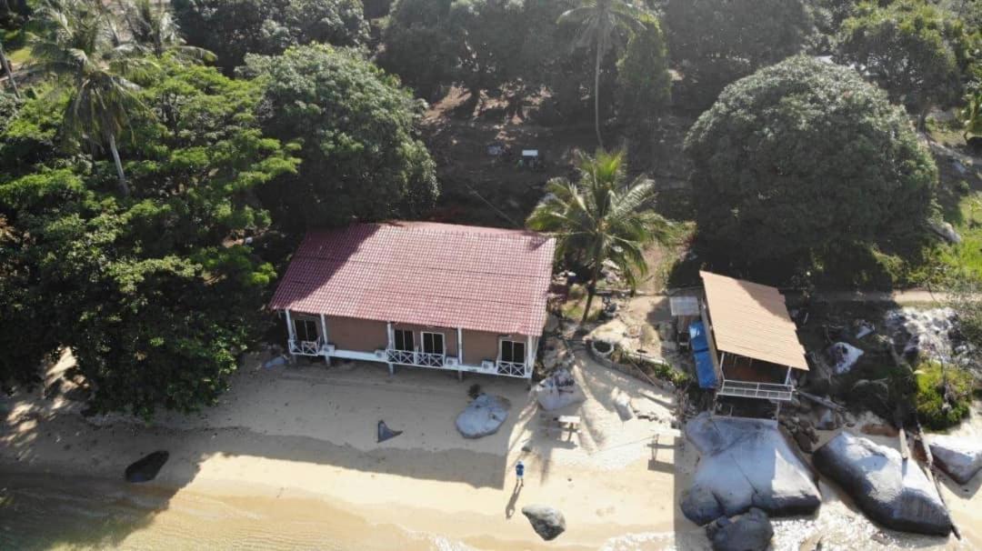 Bungkil Place Hotel Ilha Tioman Exterior foto